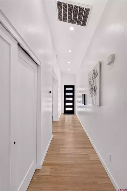 Entry Way - 39 Yarrow Ct, Durango, CO 81301 photo 3 of 5