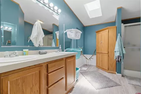 Bath - 1580 E 3rd St, Delta, CO 81416 photo 1 of 2