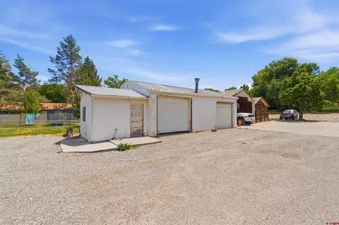 Exterior - 1580 E 3rd St, Delta, CO 81416 photo 3 of 5