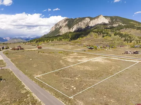 453 S Avion Dr, Crested Butte, CO 81224