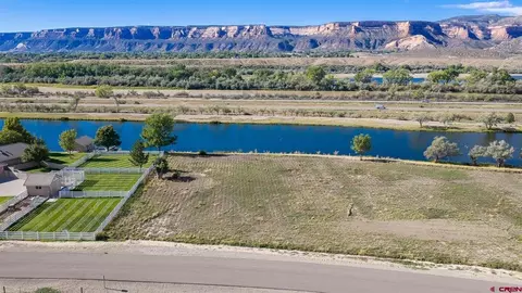 2061 Blue Water Dr, Fruita, CO 81521 photo 2