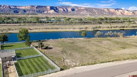 2061 Blue Water Dr, Fruita, CO 81521 photo 4