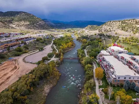 View/Area - 555 Rivergate Ln #B1-115, Durango, CO 81301 photo 2 of 3
