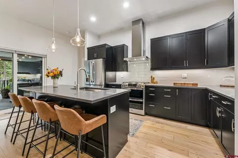 Kitchen - 135 Hay Barn Rd, Durango, CO 81301 photo 2 of 4