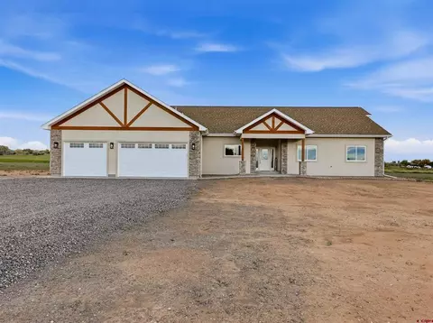 60832 Nighthorse Ln, Montrose, CO 81403