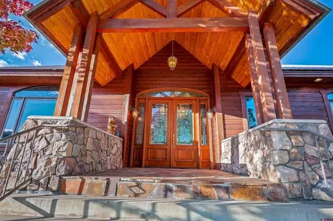 719 Saddleback Dr, Pagosa Springs, CO 81147