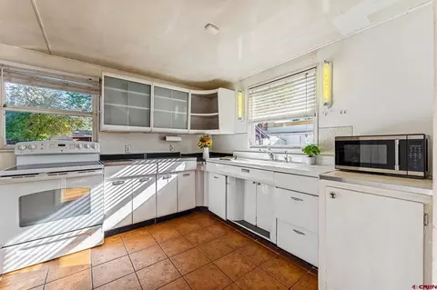 Kitchen - 124 W 21st St, Durango, CO 81301 photo 1 of 2