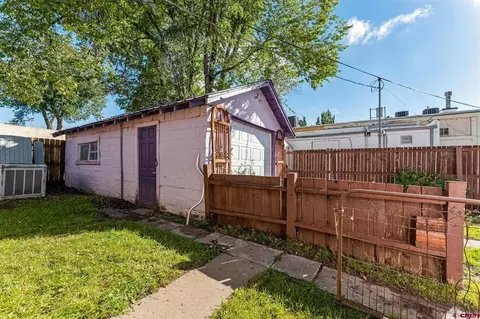 Exterior - 124 W 21st St, Durango, CO 81301 photo 7 of 11