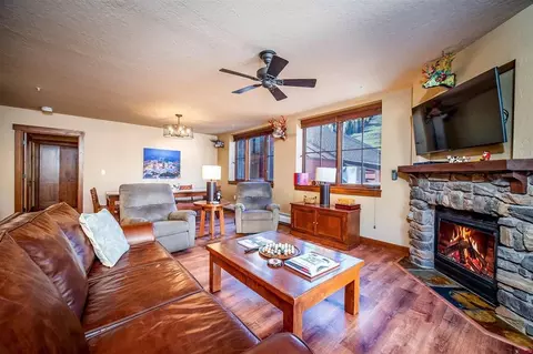 Living - 24 Sheol St #208, Durango, CO 81301 photo 2 of 3