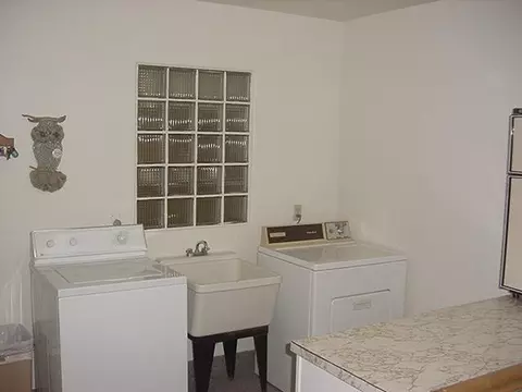 1102 5th St W, Williston, ND 58801 photo 10