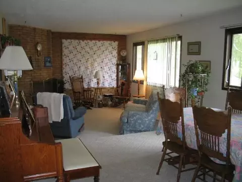 409 Hillside Ct, Williston, ND 58801 photo 6
