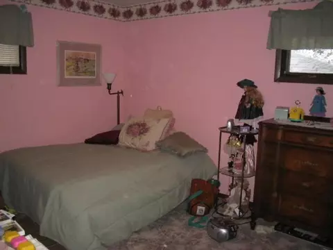 409 Hillside Ct, Williston, ND 58801 photo 9