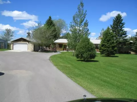 1907 16th Ave W, Williston, ND 58801 photo 1