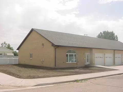 1918 7th Ave E, Williston, ND 58801 photo 2