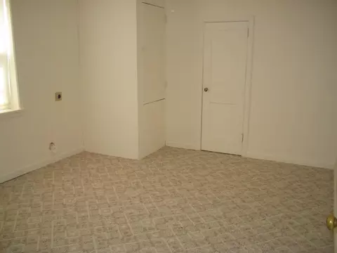 13 2nd Ave E, Williston, ND 58801 photo 6