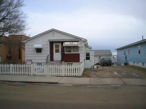 408 University Ave, Williston, ND 58801 photo 1