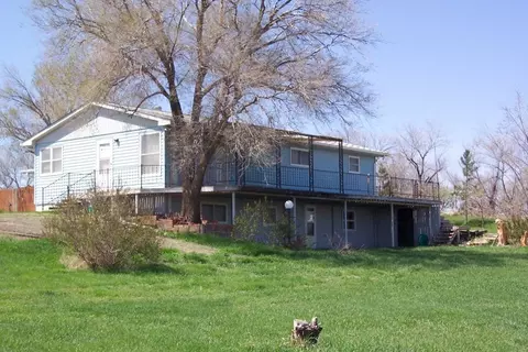 601 Hwy 10 E, Belfield, ND 58622 photo 2