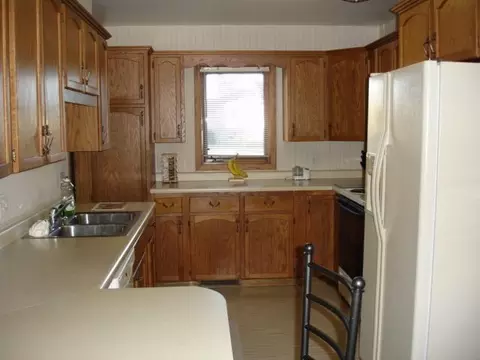 1829 14th Ave W, Williston, ND 58801 photo 9