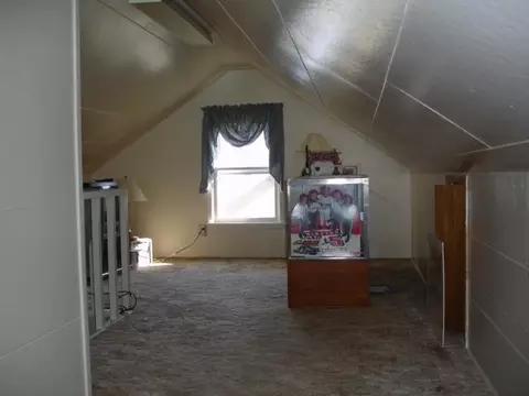 706 4th St W, Williston, ND 58801 photo 5