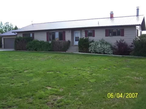 4956 141st Ave NW, Williston, ND 58801 photo 1