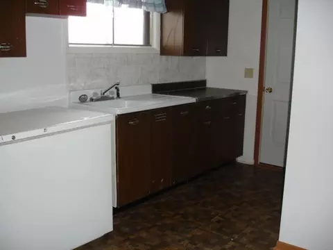 323 4th Ave E, Ray, ND 58849 photo 6