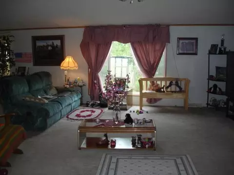 3314 University Ave, Williston, ND 58801 photo 4