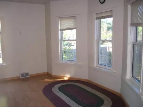 501 4th Ave E, Williston, ND 58801 photo 3