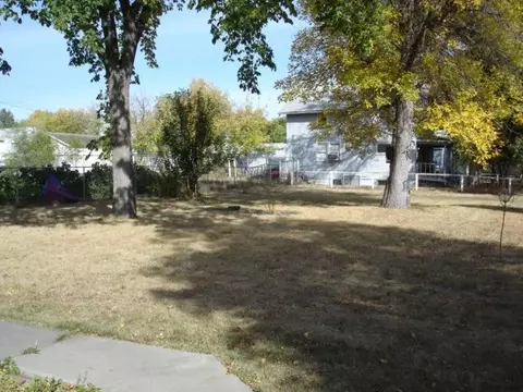 801 7th Ave W, Williston, ND 58801 photo 6