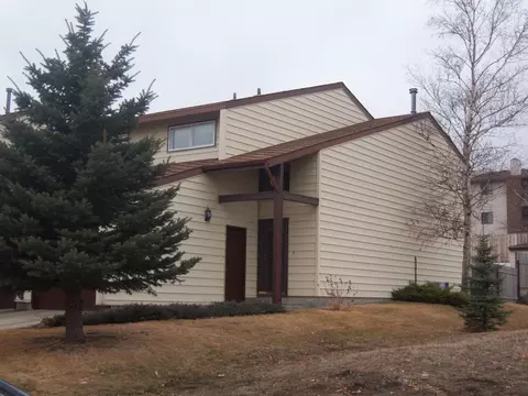 1123 7th Ave E, Williston, ND 58801 photo 1