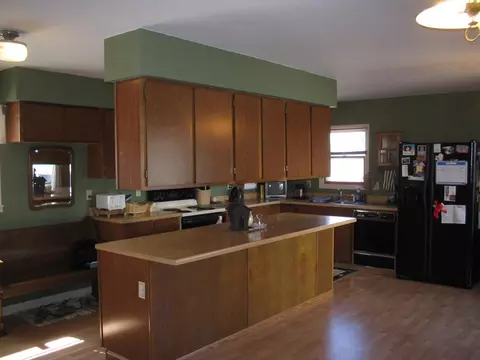 509 9th Ave W, Williston, ND 58801 photo 7