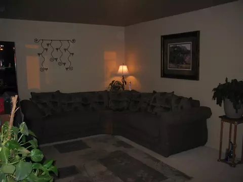 1103 15th St W, Williston, ND 58801 photo 4