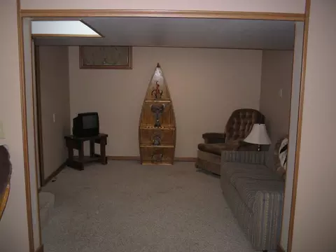 1103 15th St W, Williston, ND 58801 photo 14