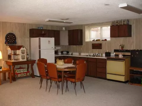 2109 University, Williston, ND 58801 photo 7