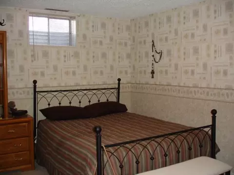 2109 University, Williston, ND 58801 photo 10
