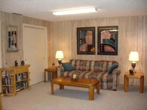 2109 University, Williston, ND 58801 photo 8