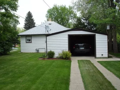 511 4th Ave E, Williston, ND 58801 photo 10