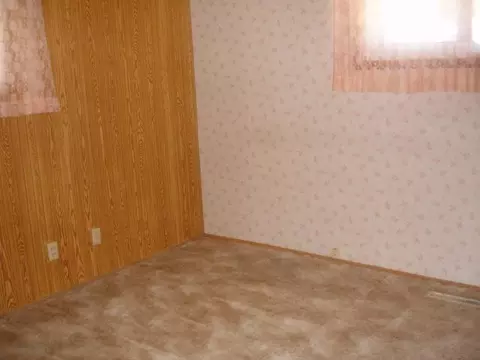 215 14th St W, Williston, ND 58801 photo 5