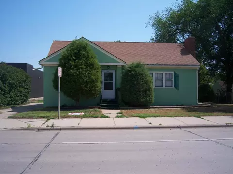 1006 Main St, Williston, ND 58801 photo 1
