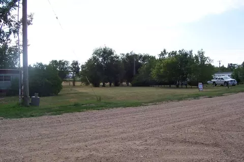 228 Eikren Dr, Alexander, ND 58831 photo 1