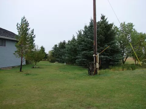 6286 137th Ave NW, Williston, ND 58801 photo 9