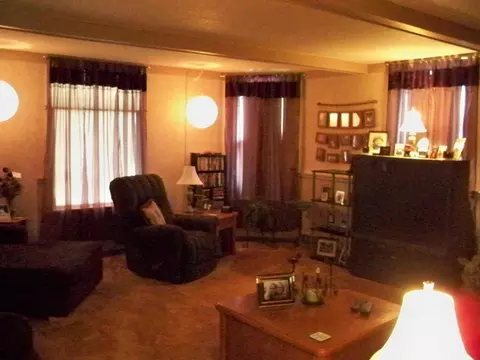 1119 11th St W, Williston, ND 58801 photo 4