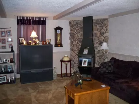 1119 11th St W, Williston, ND 58801 photo 5