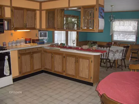 3302 University Ave, Williston, ND 58801 photo 8