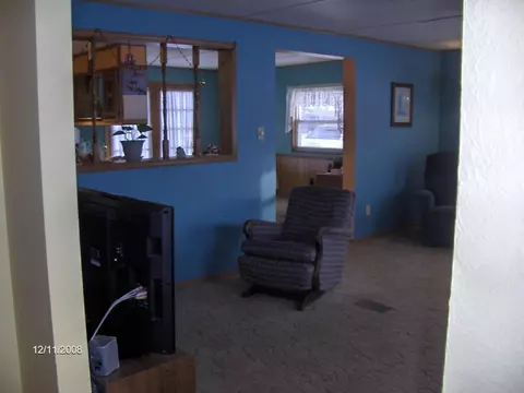 3302 University Ave, Williston, ND 58801 photo 3