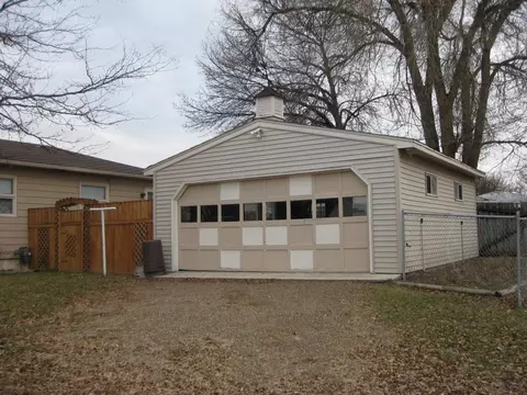 511 15 Th Ave W, Williston, ND 58801 photo 17