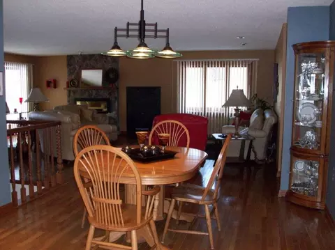 1520 Rose Ln, Williston, ND 58801 photo 5