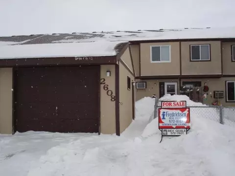 2608 19th Ave W, Williston, ND 58801 photo 1