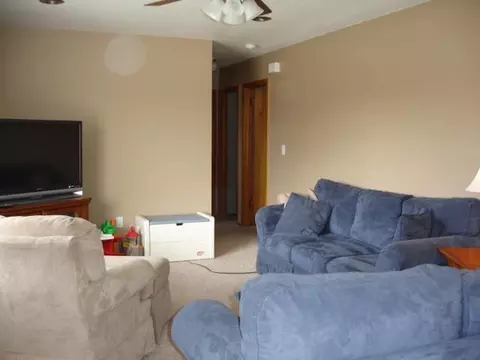 1220 Park Place Pl, Williston, ND 58801 photo 3