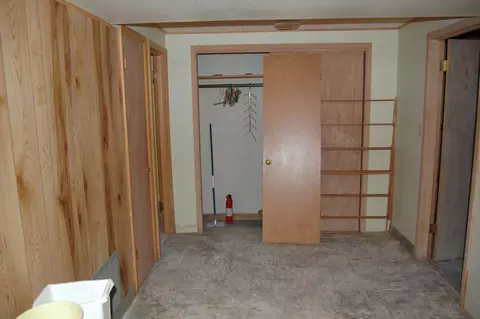 1109 Hillcourt, Williston, ND 58801 photo 23
