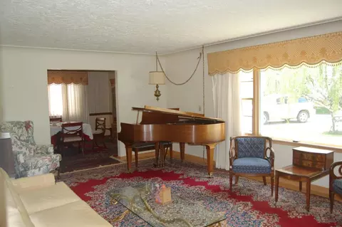 1109 Hillcourt, Williston, ND 58801 photo 12